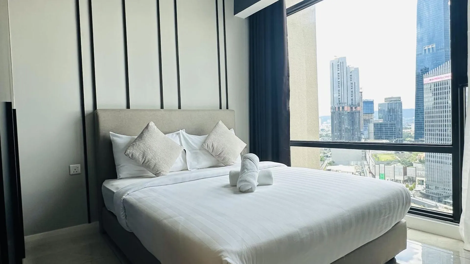 Axon Suites By Pavilion Forest Kuala Lumpur 0*,  Malajzia
