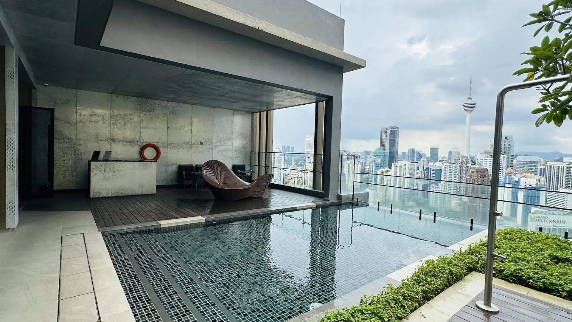 Axon Suites By Pavilion Forest 吉隆坡